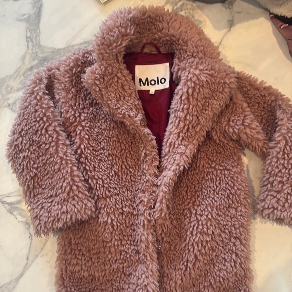 MOLO jacket in blush/ meave colour. Size 6 kids